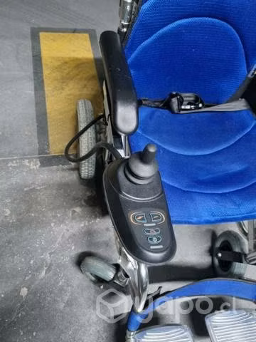 Silla de rueda electrica chienti ctm hs-6200 18"