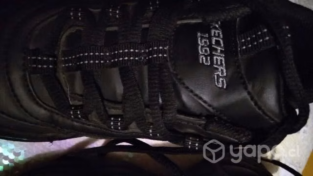 Zapato ,zapatilla escolar