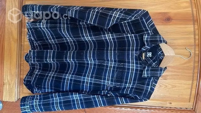Camisa tipo leñadora DC