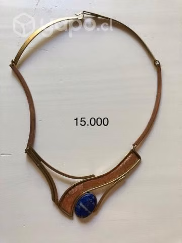 Collares y colgantes
