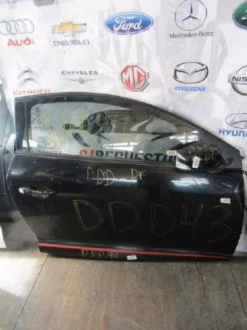 Puerta delantera derecha lata renault megane 3 cou