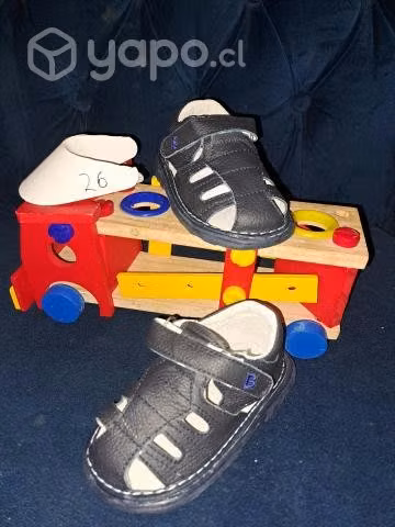 Hermosos zapatos y chalas - Imagen 3