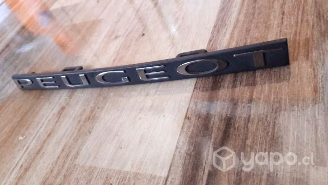Emblema Peugeot
