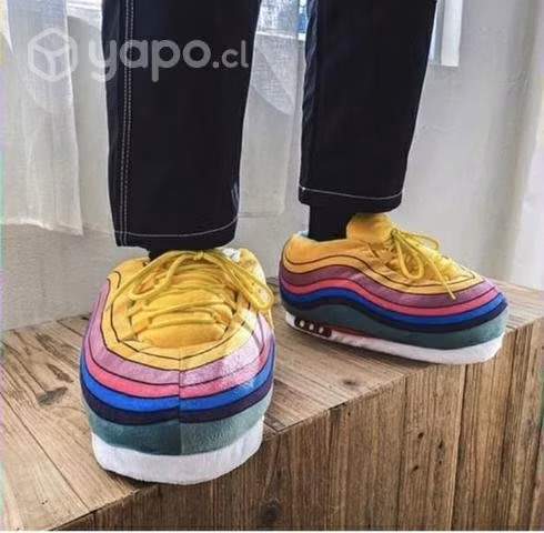 Pantuflas estilo Zapatillas