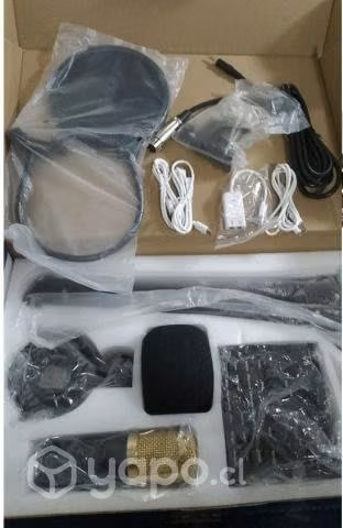 Tarjeta De Sonido V8 Transmisión En Vivo + Micrófo
