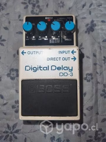 Digital delay boss DD-3 bajo/guitarra