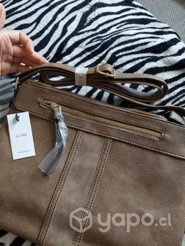 Cartera Alaniz nueva. Café
