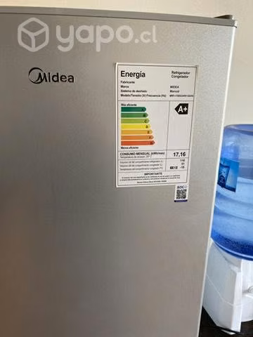 Regrigerador Midea 167 lts / 141 cm alto