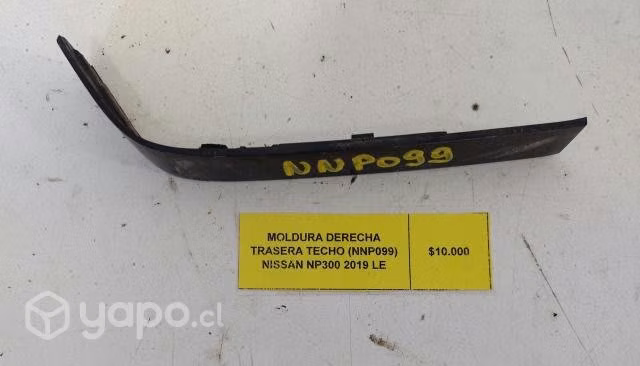 Moldura Derecha Trasera Techo (NNP099) Nissan NP30
