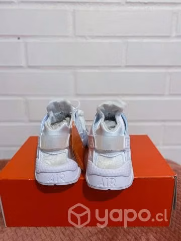 Zapatilla Nike Huarache Mujer - Imagen 2