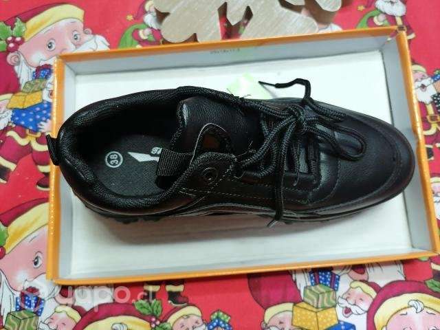 Zapatillas nuevas 38 - Imagen 2