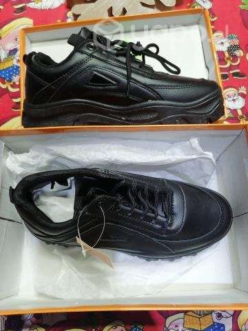 Zapatillas nuevas 38 - Imagen 4
