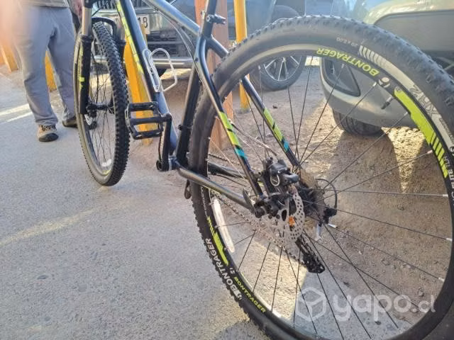 Bicicleta Trek Xcaliber 9, casi nueva