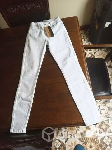 Jeans AMALIA t 36 Elásticado. Blanco - Imagen 2