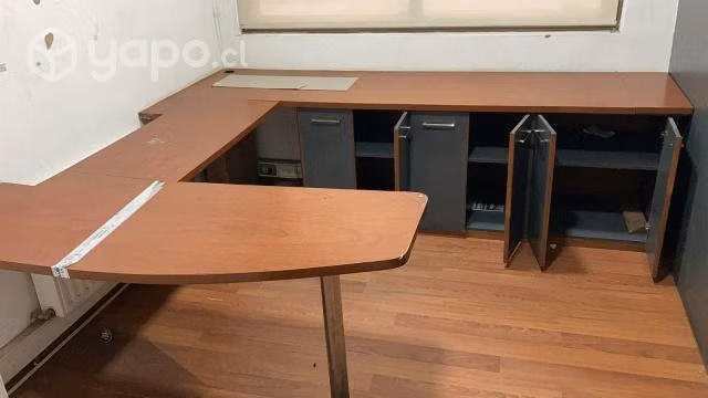 Puesto de trabajo escritorio + mueble
