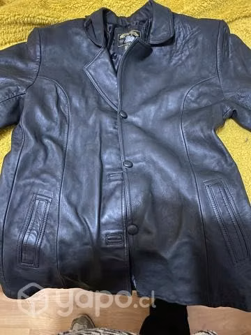 Brazer de cuero y zapatos mujer