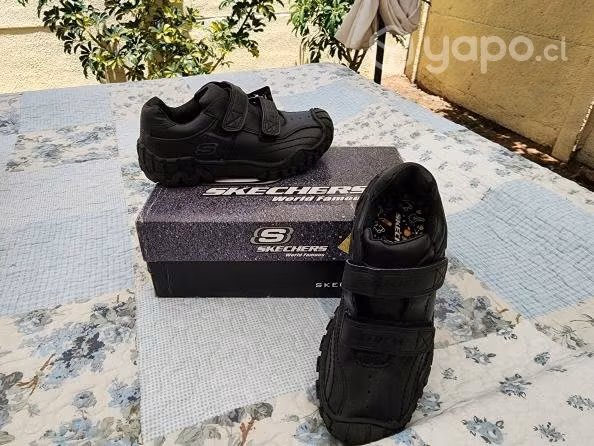 Zapatos escolares SKECHERS T33