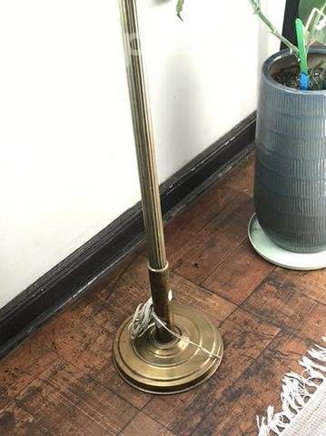 Lámpara pie de Bronce - Imagen 3