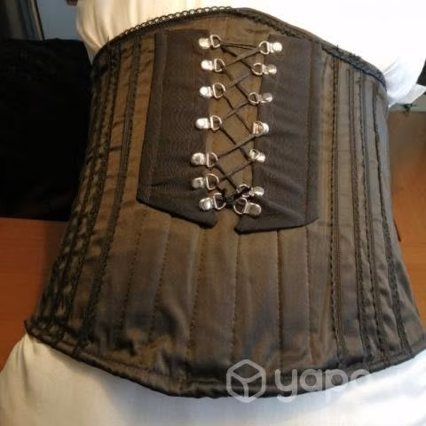 Guantes y Corsets