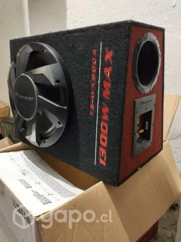 Bajo Subwoofer Pioneer 12" preamplificado 1300w