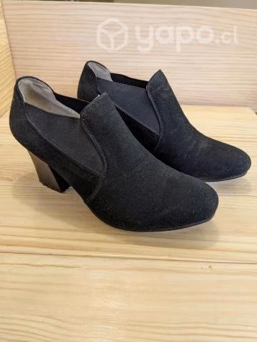 Botines marca Zei talla 40 poco uso