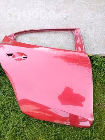 Puera trasera derecha Mazda3 14/19