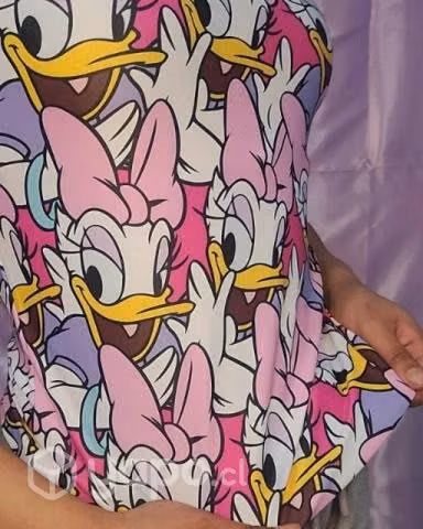 Poleras standard talla (S/M) o vestidos para niña