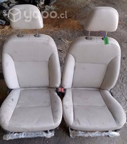 Juego Asientos (CNA141) Chevrolet N400 2022