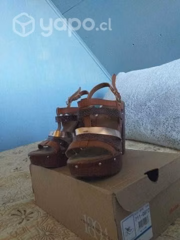 Zapatos cecillia , excelente estado - Imagen 2