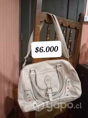 Carteras semi nuevas