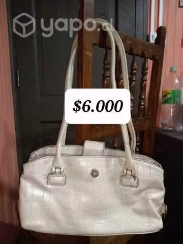 Carteras semi nuevas