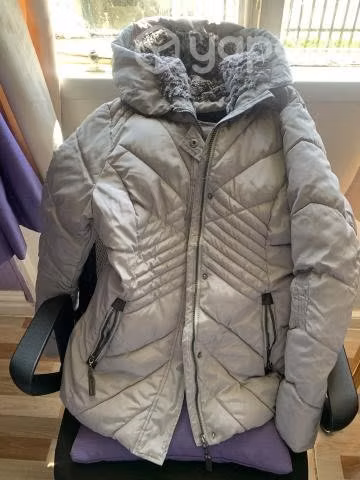 Chaqueta sin uso de marca