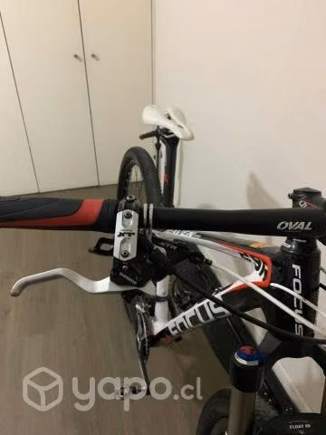 Bicicleta focus full carbon mtb - Imagen 2