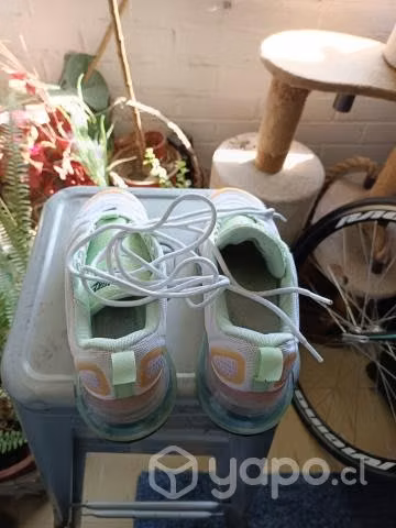 Nike air 720