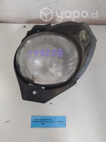 Neblinero Derecho (TY3228) Toyota Hilux 3.0 2012
