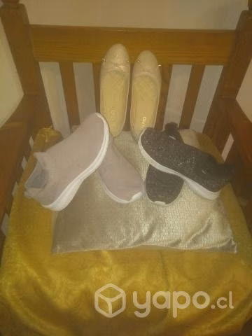 Zapatillas y ballerinas