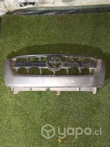 Mascara toyota hilux 2000