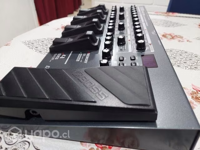 Multiefectos Boss ME-80 - Imagen 5