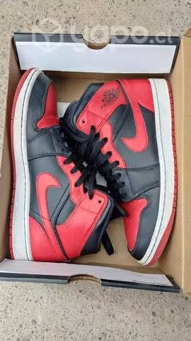 Jordan 1 Mid Banned