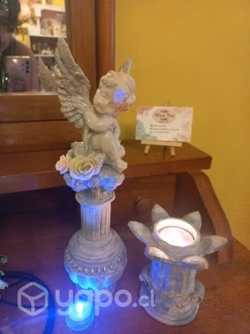 Angel pedestal mas porta velas