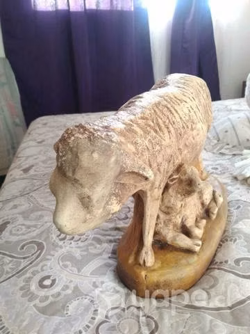 Virgen y cordero impecable estado - Imagen 3