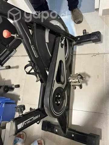 Bicicleta spinning loosen