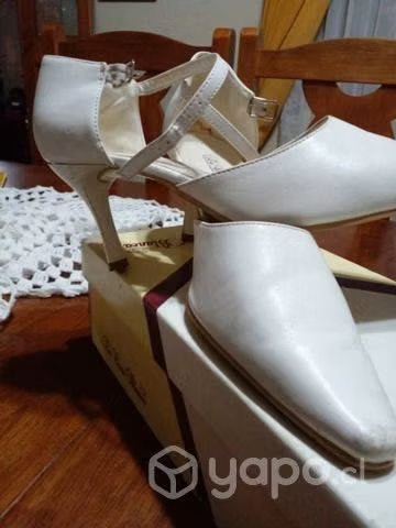 Zapatos de Dama la casa blanca estan.nuebo