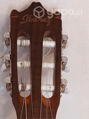 Guitarra acústica marca IBANEZ