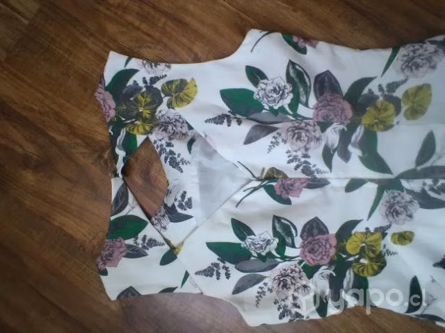 Hermoso vestido H&M - Imagen 3