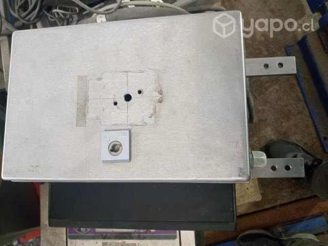 Ae 1002