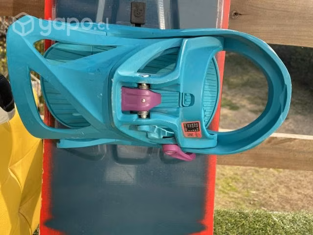 Tabla de snowboard más fijaciones y botas stepup - Imagen 3