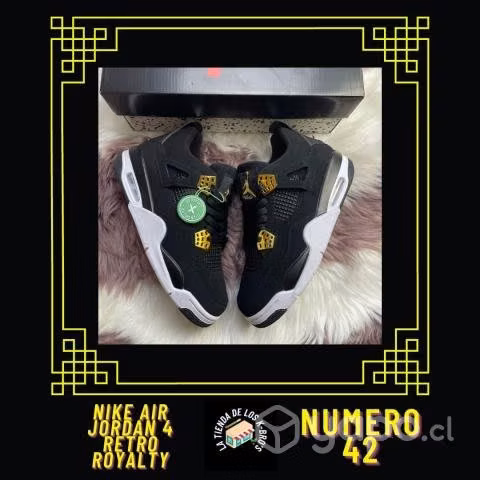 Nike AirJordan 4 Retro Royalty