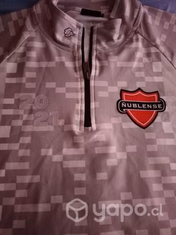 Poleron Onefit Ñublense