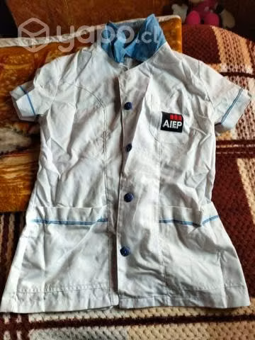 Uniforme de practica del aiep